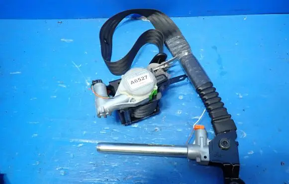 KIA Soul Front seatbelt 88820-2K250