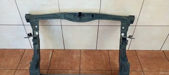Skoda Octavia Mk2 (1Z) Radiator support slam panel