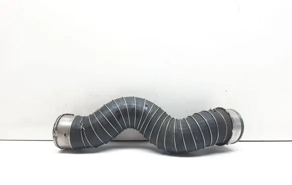 BMW 3 E90 E91 Intercooler hose/pipe