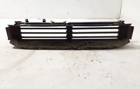 Polestar 2 Intercooler air guide/duct channel 31663712