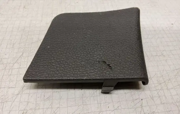 Volkswagen PASSAT B6 Other trunk/boot trim element 3C9867747