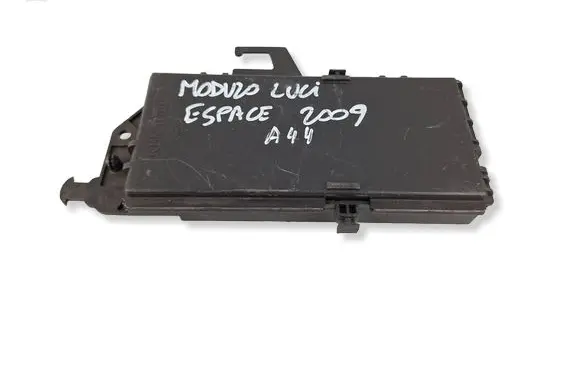 Renault Espace - Grand espace IV Climate control unit 8200742631A 28114078B