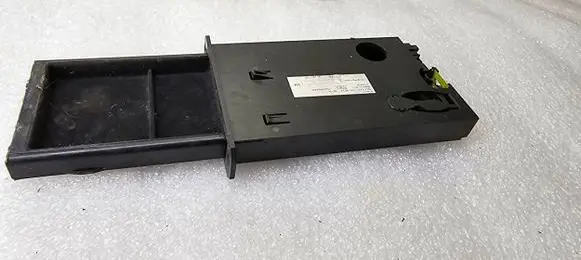 Audi A8 S8 D3 4E Dashboard storage box/compartment 4E0857925A