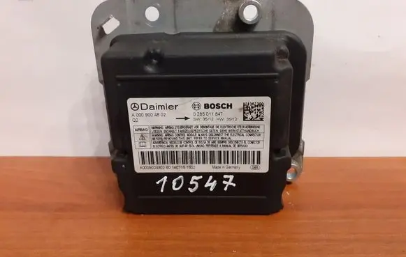 Mercedes-Benz Sprinter W906 Airbag control unit/module 0285011847 A0009004802