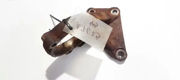 Nissan Almera Tino Engine mounting bracket wd200