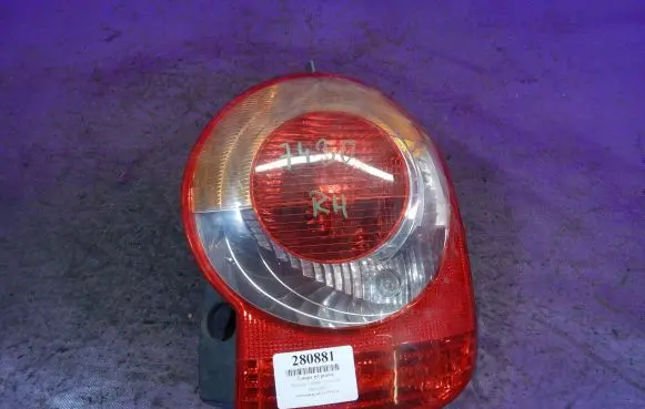Renault Modus Rear/tail lights 8200212204