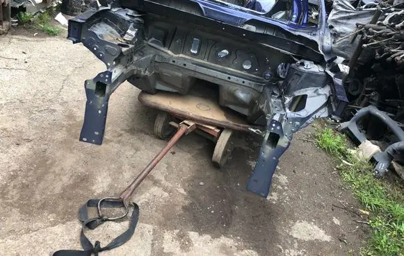 Nissan Juke II F16 Front bodywork piece 
