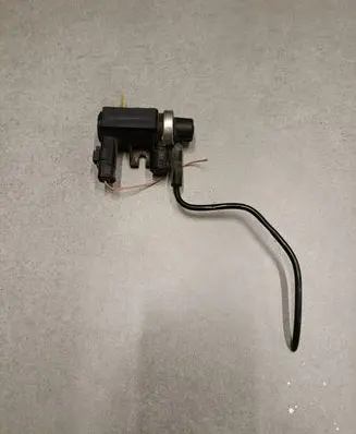 Peugeot 307 Turbo solenoid valve 9641726680 03T183