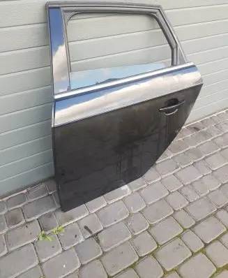 Audi A3 S3 8V Rear door