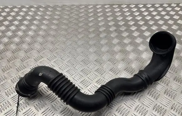 Intercooler hose/pipe