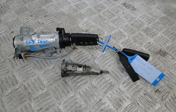 Seat Leon (5F) Ignition lock
