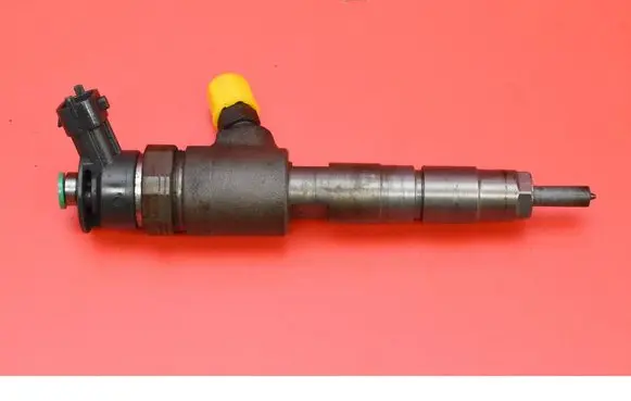 Ford Focus Fuel injector CV6Q-9F593-AA