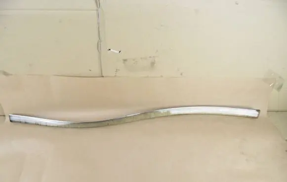 Mercedes-Benz E W211 Dashboard glove box trim A2116800871