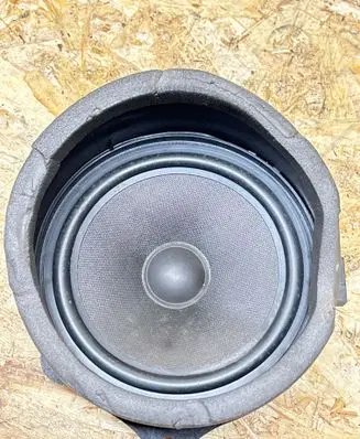 BMW X5 E53 Front door speaker 8379567 65138379567