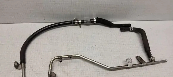 Subaru Outback Fuel line pipe