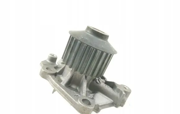 Mitsubishi Carisma Water pump MD313301