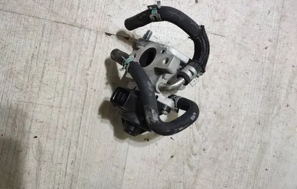 Lexus RC EGR valve 2562036040
