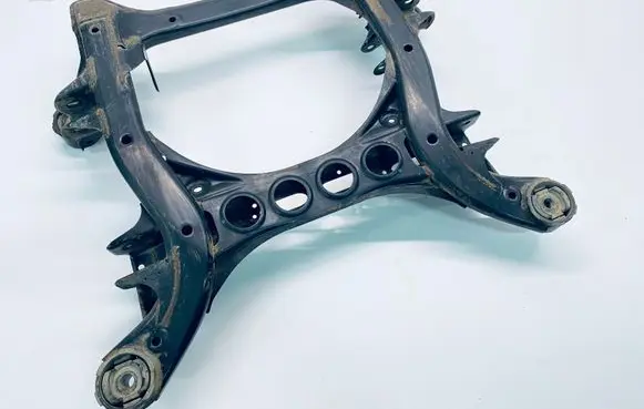 Volkswagen Touareg II Front subframe 7L0499030T