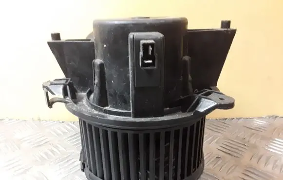 Fiat Doblo Heater fan/blower 141730600