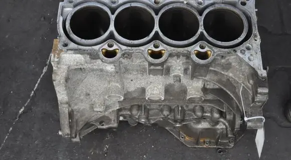 Hyundai i30 Engine block G4FC