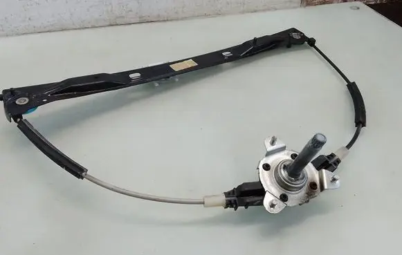 Citroen Nemo Front door manual window regulator 