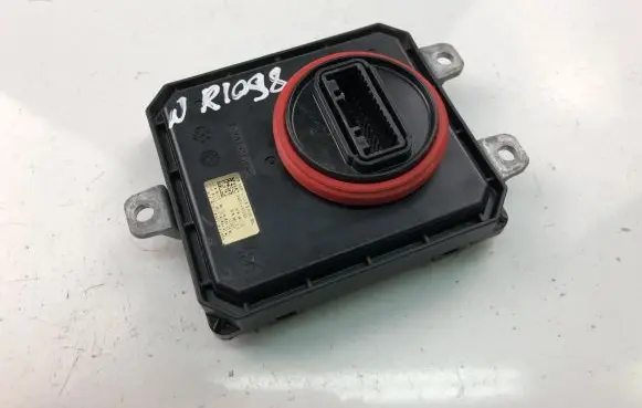 Hyundai i30 Xenon control unit/module 0492191000