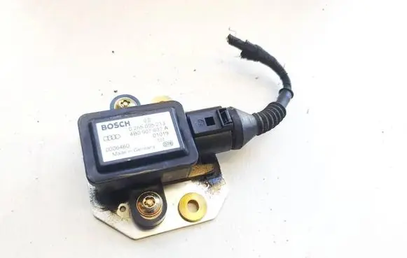 Volkswagen PASSAT B5 ESP acceleration yaw rate sensor 4B0907637A 0265005213