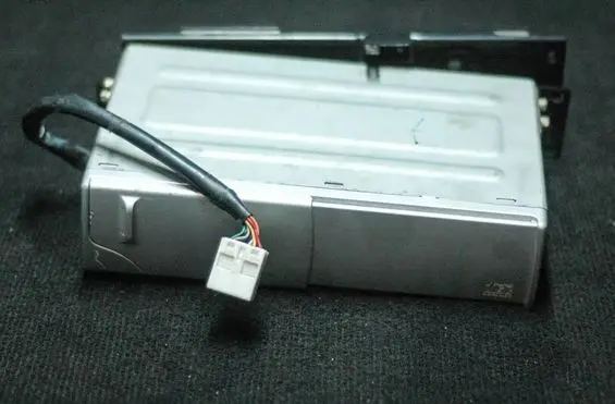 Nissan Primera CD/DVD changer 281842F010 PN2109F