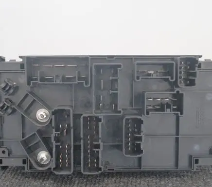 Subaru Legacy Fuse box set 82241AG070808084