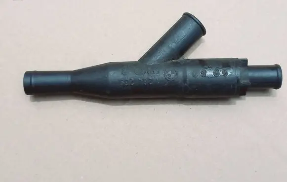 BMW 5 E28 Vacuum line/pipe/hose 1284269
