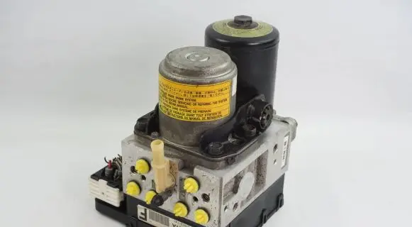 Lexus GS 300 350 430 450H ABS Pump 4451030270
