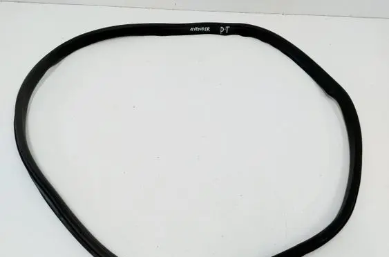 Jeep Avenger Rubber seal rear door 