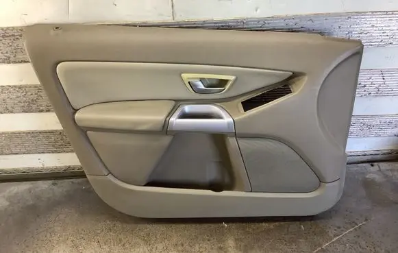 Volvo XC90 Front door card panel trim 39986074 3998753 031029