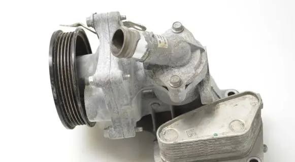 Opel Astra K Water pump 12641869