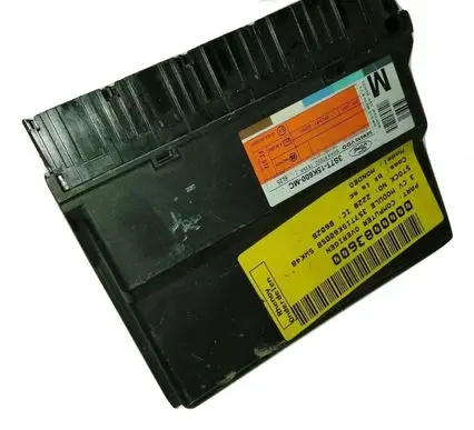 Ford Mondeo MK I Engine ECU kit and lock set 3S7T-15K600-MC
