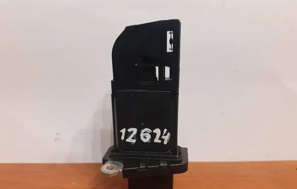BMW X5 E70 Mass air flow meter 7804150 105038