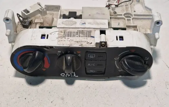 Nissan Almera Tino Climate control unit EC51136701
