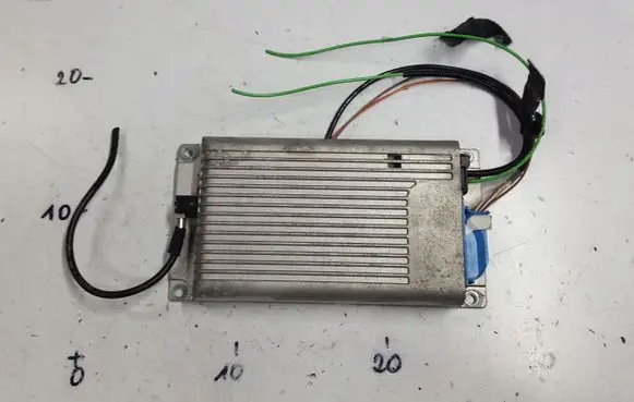 BMW 3 E90 E91 Bluetooth control unit module 9183373