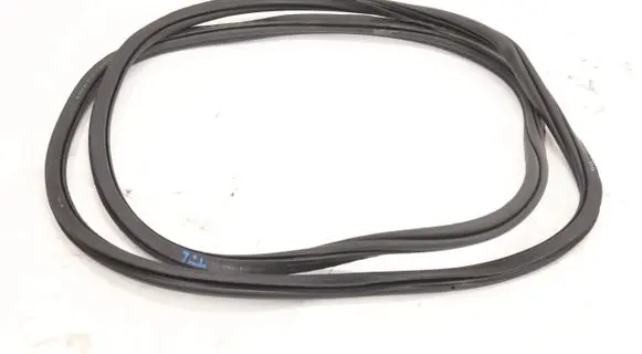 Volkswagen Touran III Rubber seal front door (on door) 5TA867913B