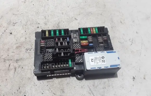 BMW X3 G01 Fuse module 9357891