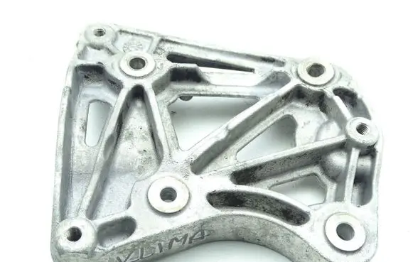 Chevrolet Captiva A/C compressor mount bracket 96868422 GBIMPORT
