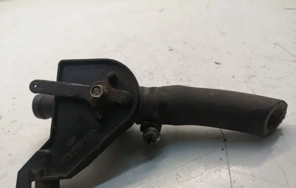 Volkswagen Transporter - Caravelle T4 Engine coolant pipe/hose 171819809E