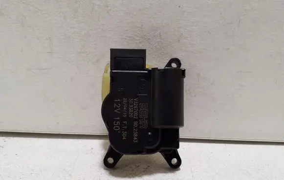 Audi A1 Air flap motor/actuator V3267002 9025843