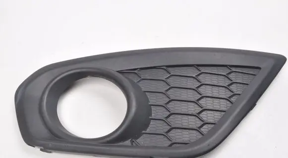 Volvo C30 Front fog light trim/grill 31298171