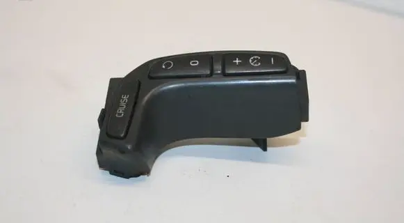 Volvo V70 Steering wheel buttons/switches 30710254 19206