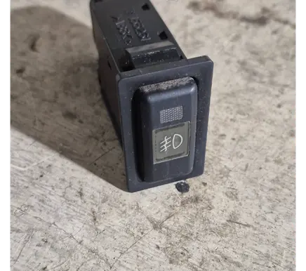 Toyota Yaris Fog light switch 157998