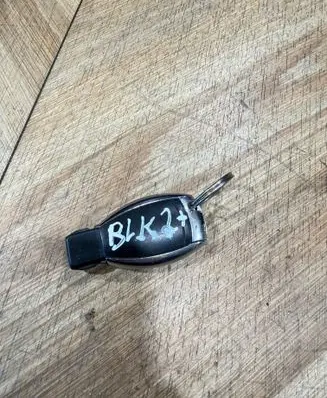 Mercedes-Benz R W251 Ignition key/card 