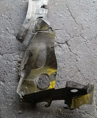 Mercedes-Benz ML W164 Heat shield in engine bay A1646200040
