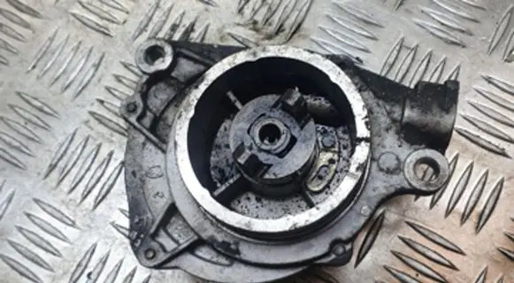 BMW 3 E46 Vacuum pump 03T1762139 72832710C