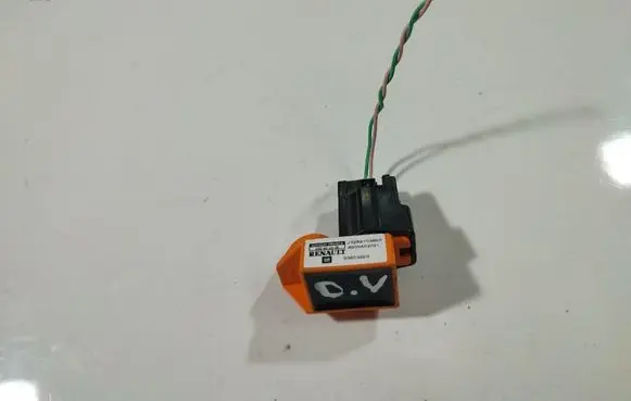 Renault Espace - Grand espace IV Airbag deployment crash/impact sensor J5282103860